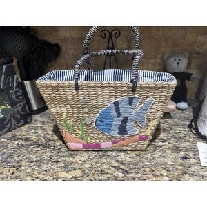 Straw Handbag Purse Ocean Fish Striped Inside Liner with Pockets 13 x 9 x 4